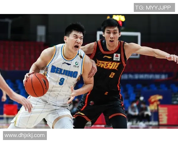 实时新闻深圳篮球队耐力分析与战术适应性研究探讨